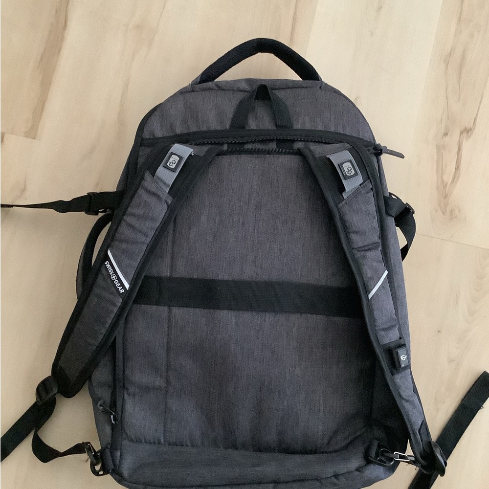 SwissGear Charcoal Combo Backpack - Picture 3 of 8